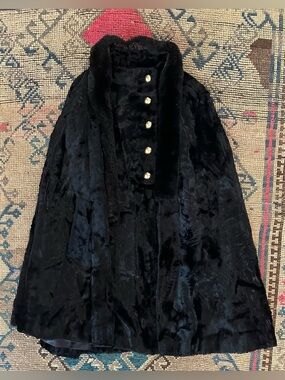 Vtg ARAKIN by Career Originals Elegant Black Faux Fur Swing Cape FREE SIZE